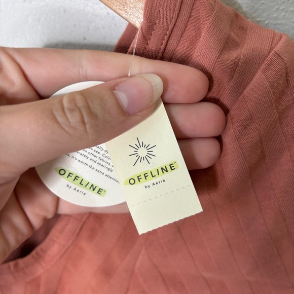 NWT Aerie Offline Ribbed Cropped Tee medium - Picture 5 of 7